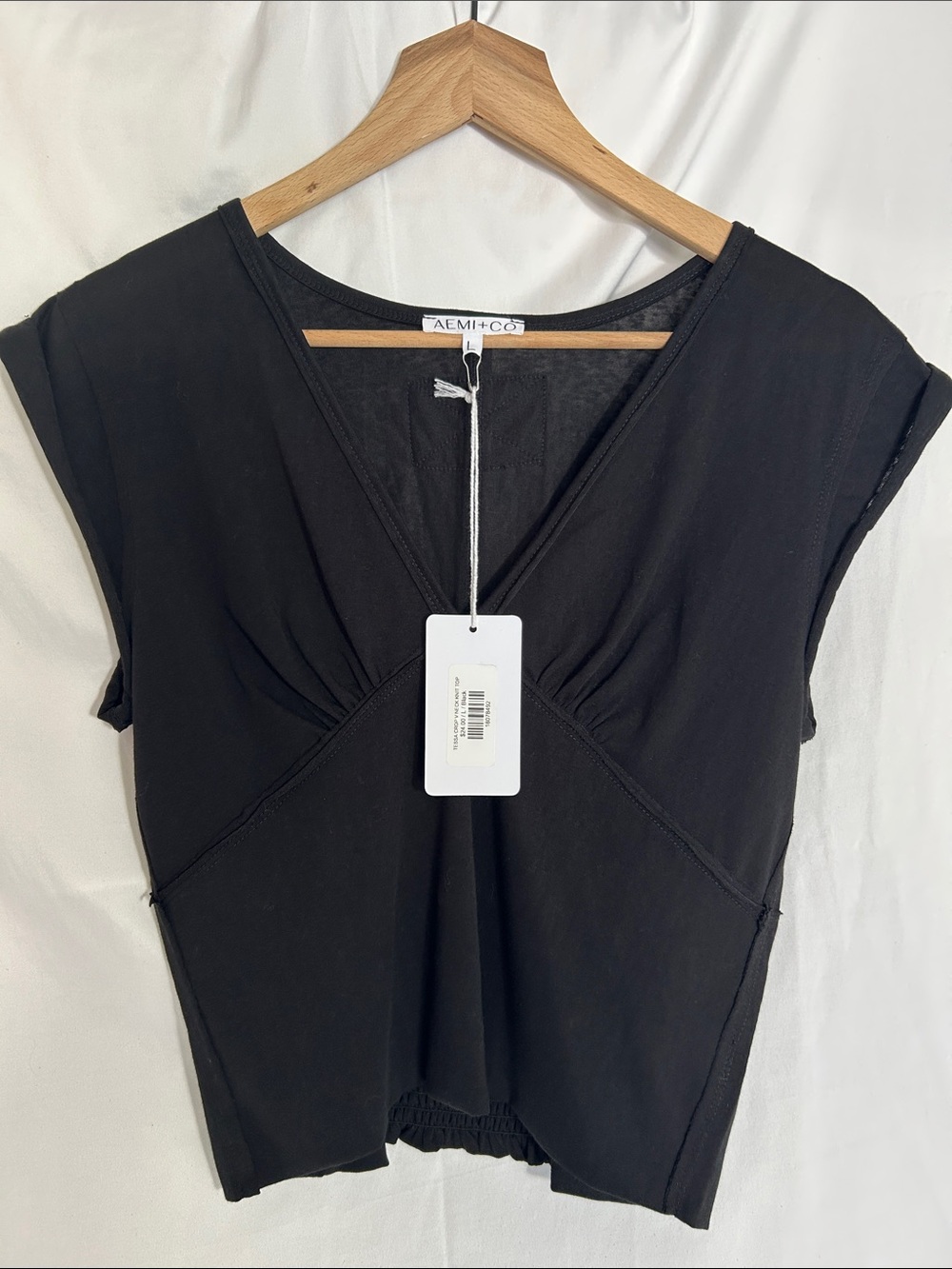 AEMI+CO Black V-Neck Cap Sleeve Tee